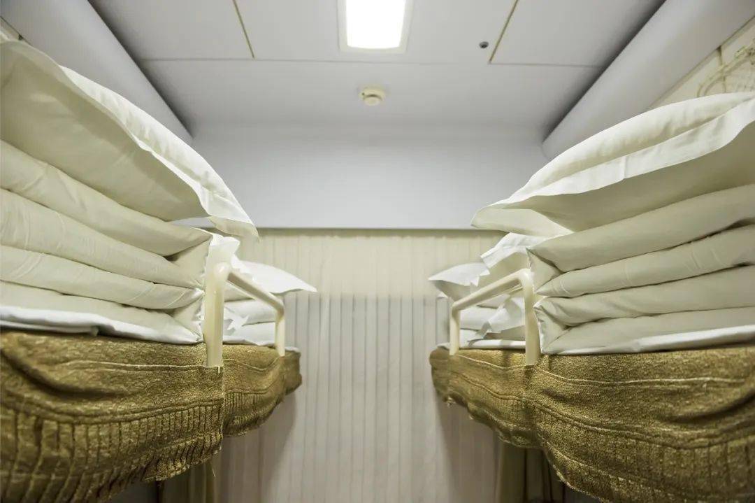 魏优旃:电子客票来了!卧铺要怎么换票?孩子没有身份证怎么进站?