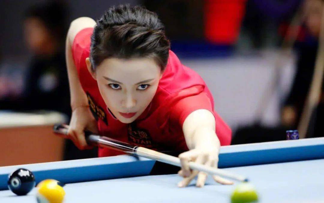 粉丝评选的5大台球女神榜首不是潘晓婷