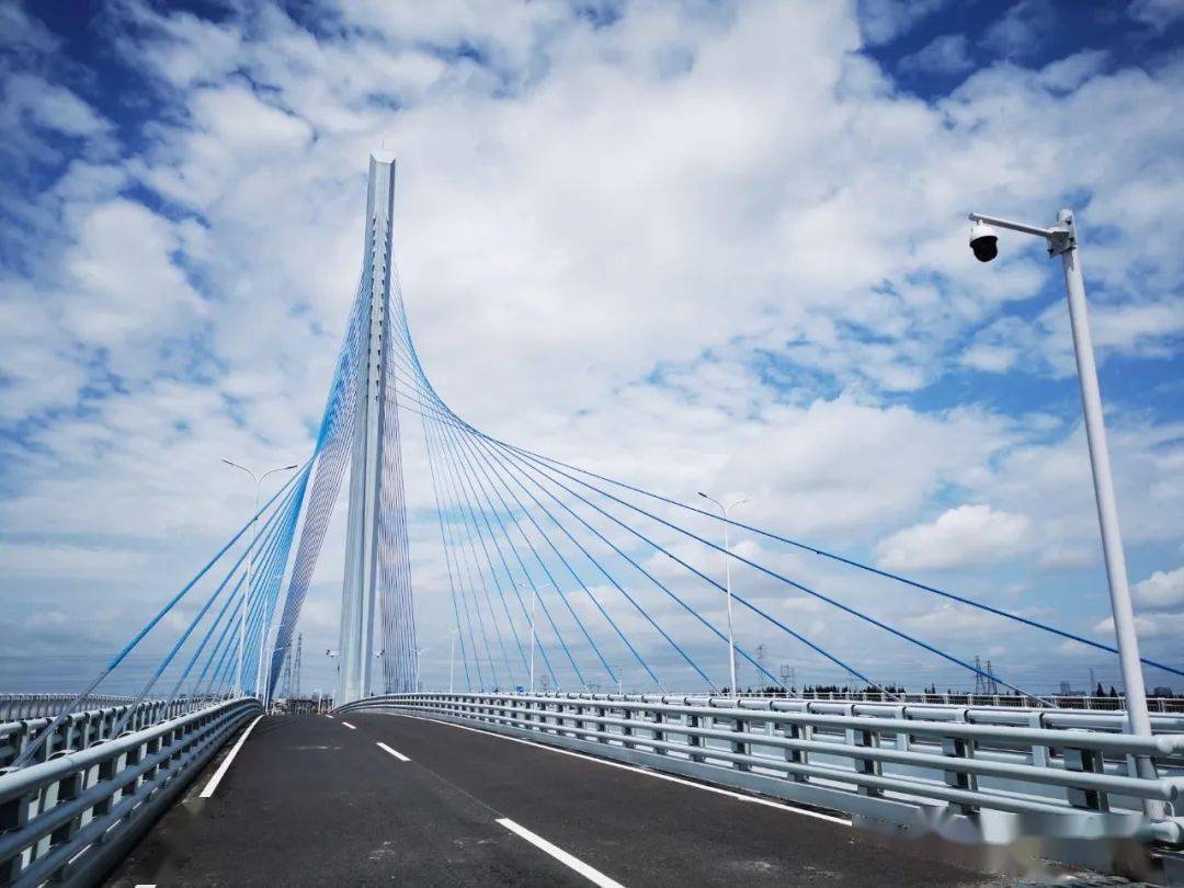 今晚7点起金庄公路金汇港大桥临时保通试运行啦