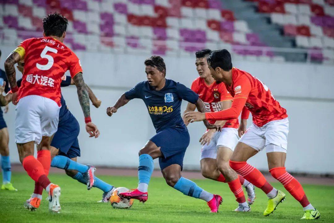 广州德比热身赛第三回 国足主帅现场观战!