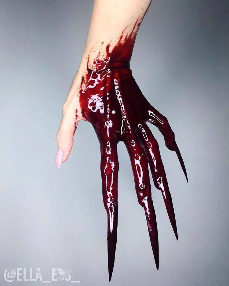 双手鲜血的图片图片