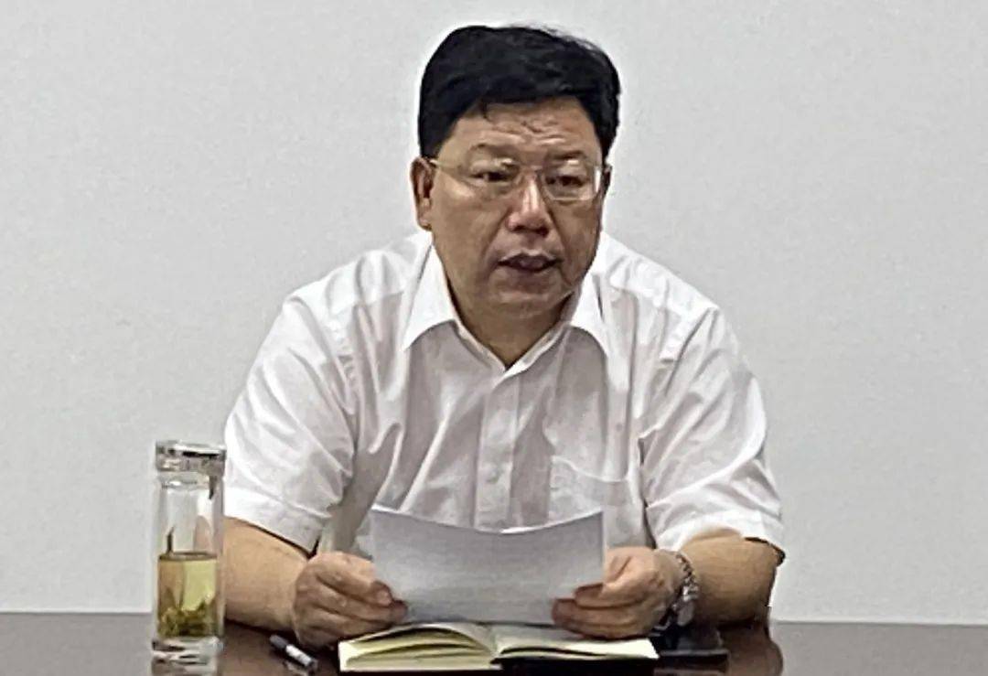 胡天忠指出,六月份全市统一战线举行专题会议学习传