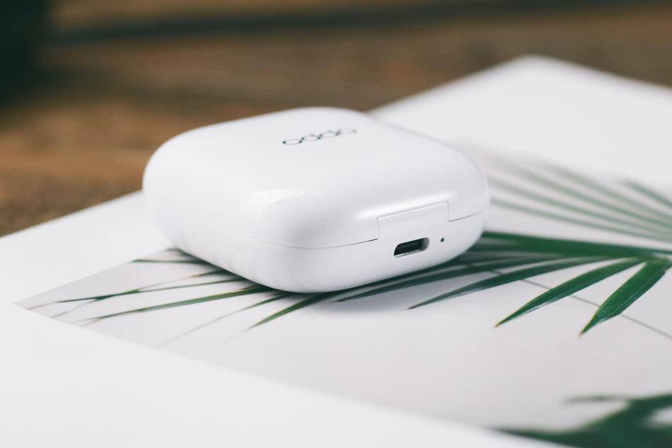 oppoencow51上手体验媲美airpdospro的百元降噪耳机