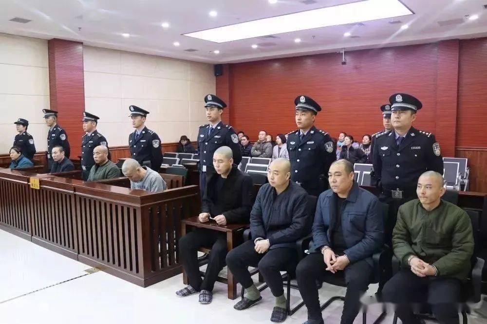通辽| 高利贷团伙被判刑!