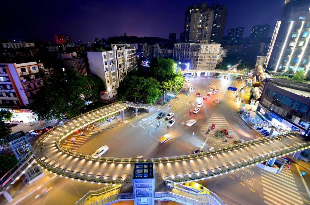 永川大南门人行天桥建成了!