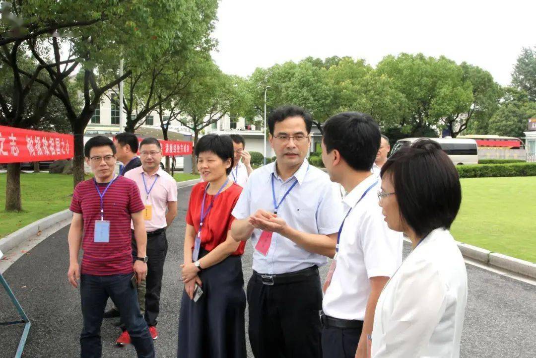 7月7日下午,区委副书记,代区长金进富,副区长章颖芳,教体局局长蔡建红