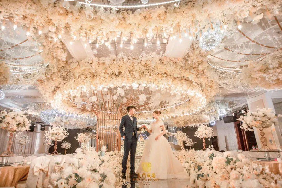 包头爱心餐饮企业展示——豪门盛宴