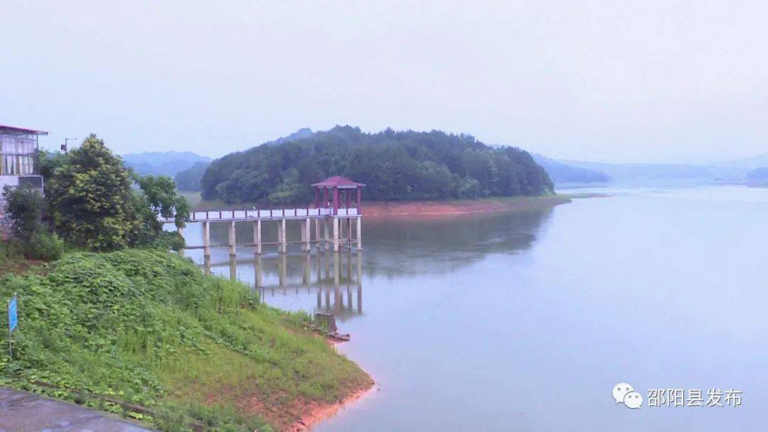 蒋伟深入一线检查指导防汛和山洪地质防范工作_水库