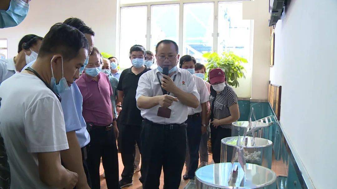 白螺70余名代表赴玖龙集团看啥