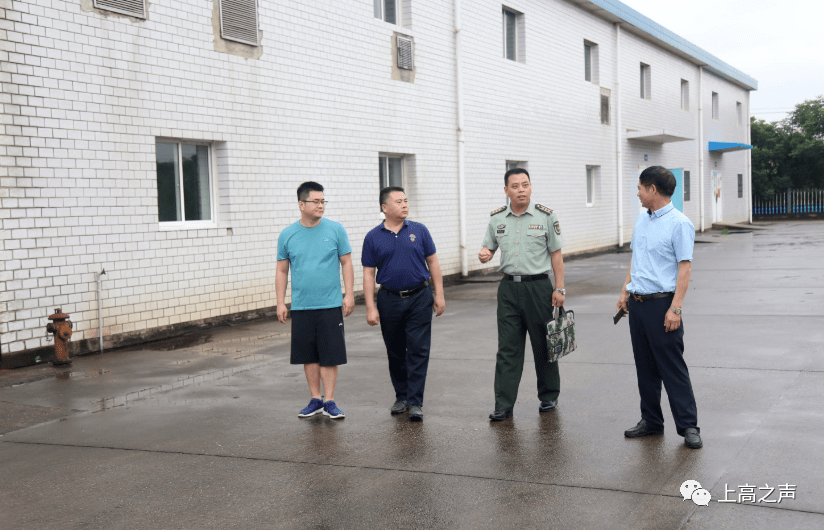 今日上高胡宝成等到新界埠镇检查指导防汛工作