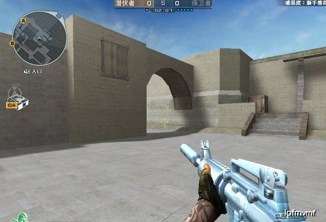 前文说到,"网吧"系列武器非常受欢迎,而最珍贵的莫过于那把"水晶m4a1