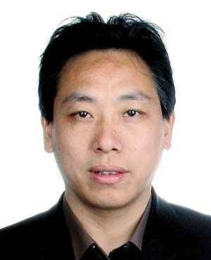 淅川县公安局对19名案件逃犯进行公开悬赏通缉