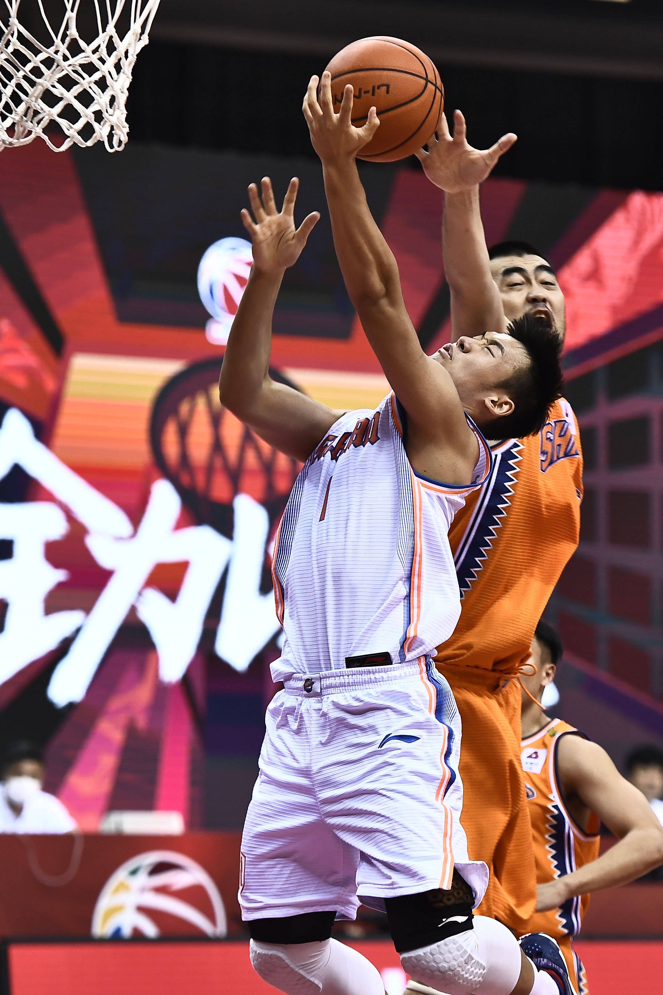 篮球——cba复赛第二阶段:四川五粮金樽迎战上海久事
