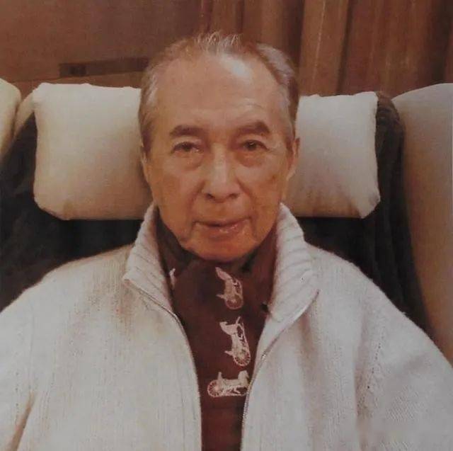 赌王何燊鸿最后的十年众多老婆成了他的累赘