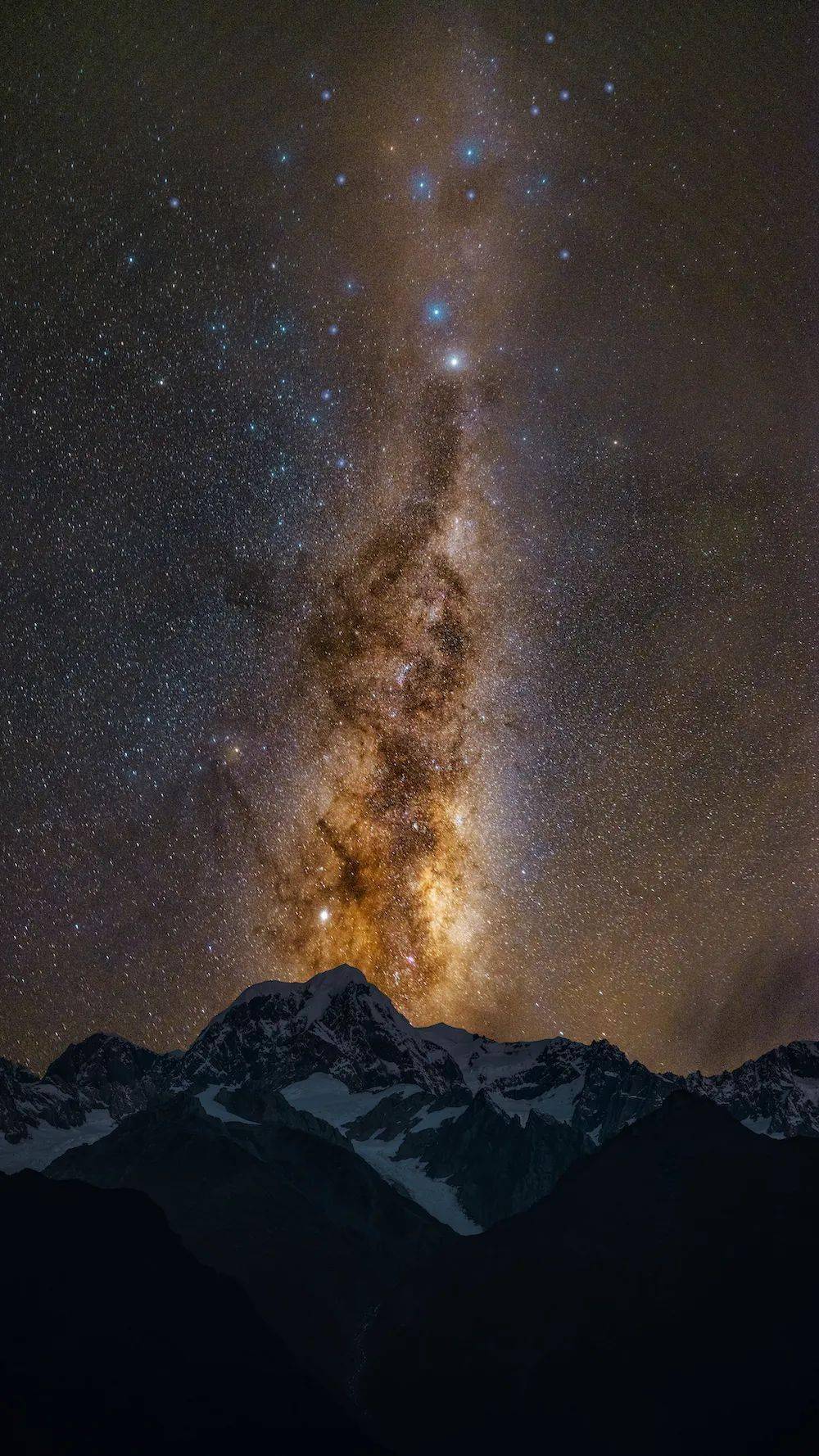 【富士】分享丨当镜头抬向天空 多少神秘和瑰丽值得探求?