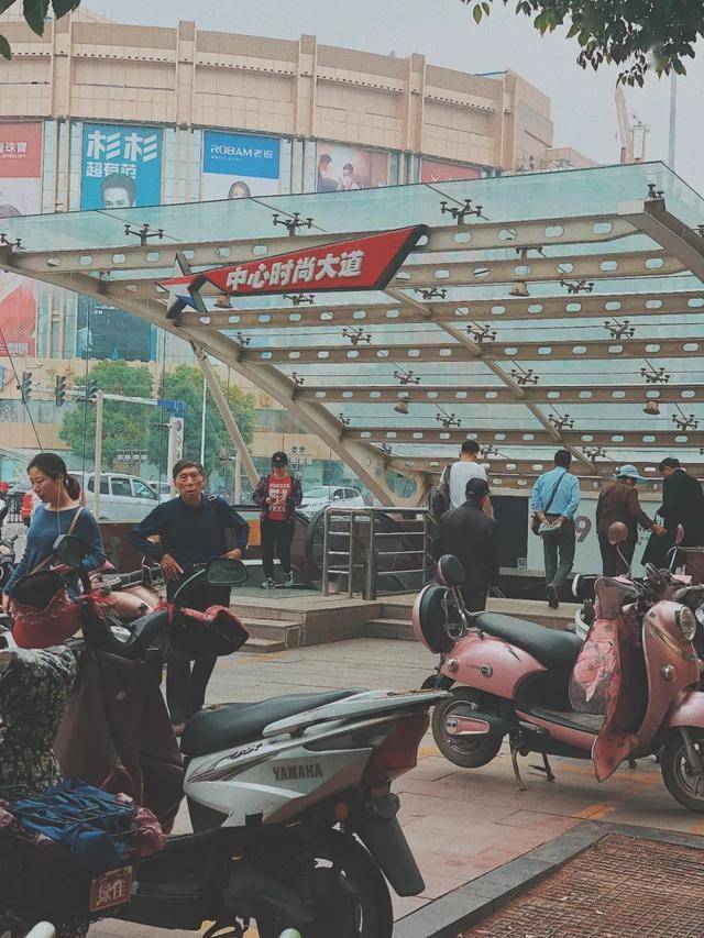 店铺关门!徐州卜蜂莲花,怎么变成现在这样了?_时尚
