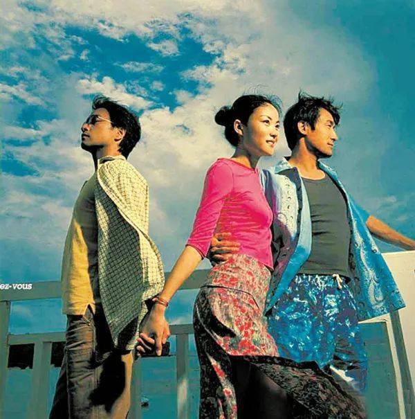 想当年|《恋战冲绳》:美景美人,像夏天的风