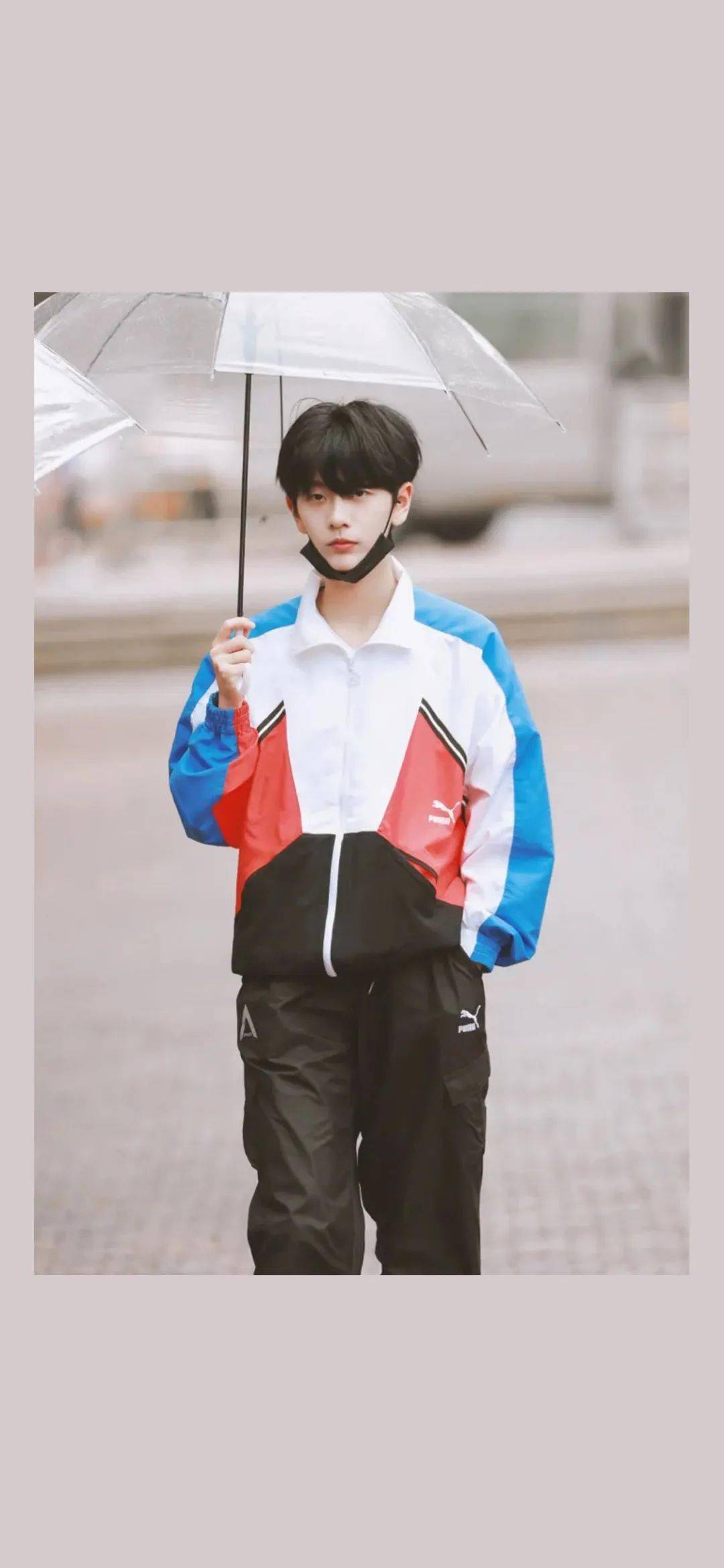 这位妹子长得比男生还帅,上学时很多男生追_刘梦