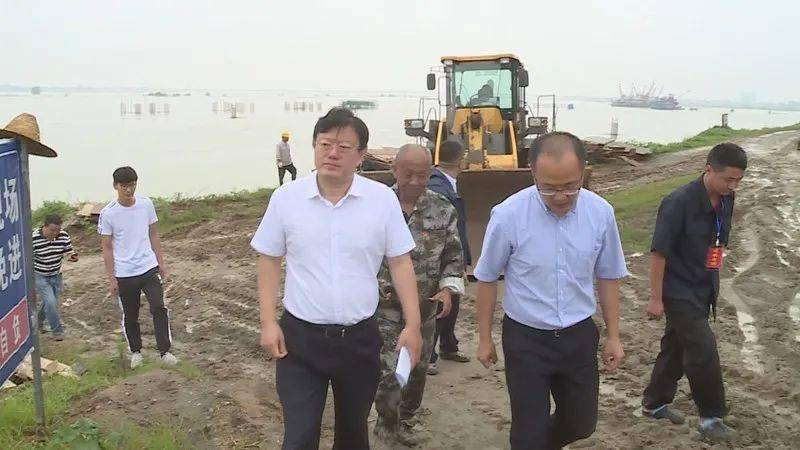 阜阳市副市长李红到颍上县检查指导防汛工作