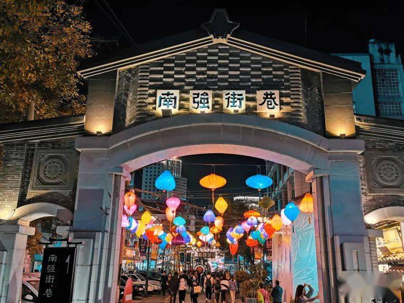 云南唯一南屏街入选全国第二批步行街改造升级试点