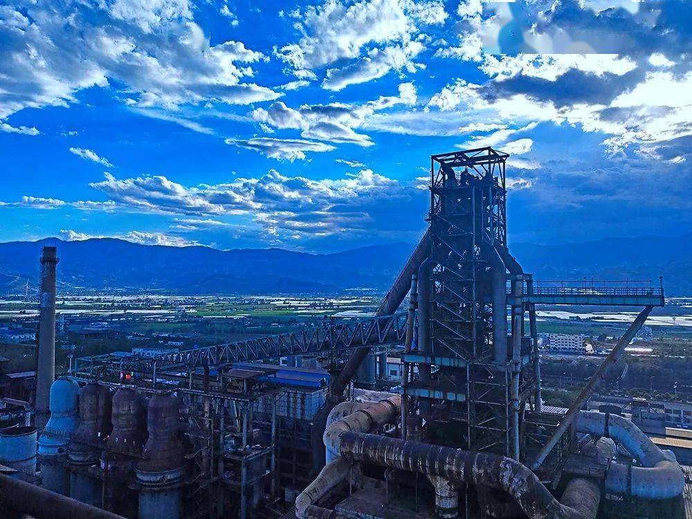 摄影大赛作品展遇见美丽攀钢