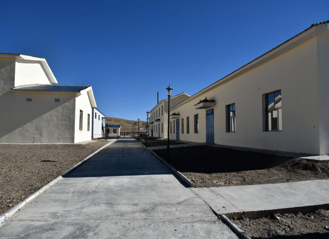 玛多:基础提升为突破,构建牧区新面貌