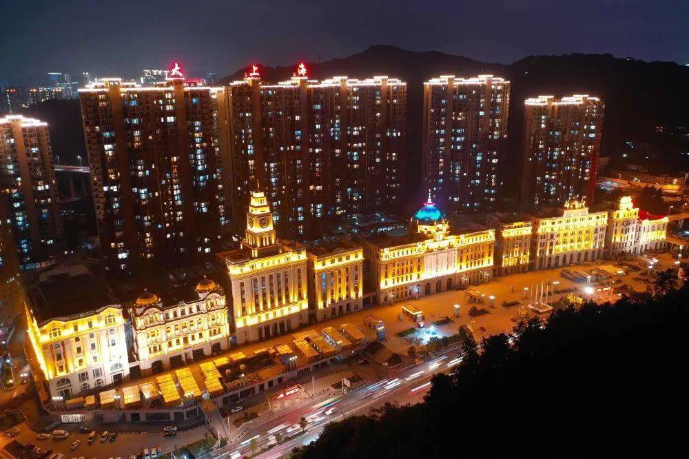 案例分享丨贵阳市云岩区万达广场亮化项目