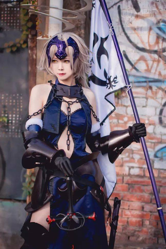 的(ゝ)  摄影感谢:阿昆/萌哥/夏幻雨(依照片顺序排列)  贞德 cn: arty