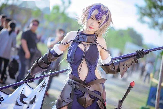 精选cos | 气质绝佳的好身材 漂亮美眉