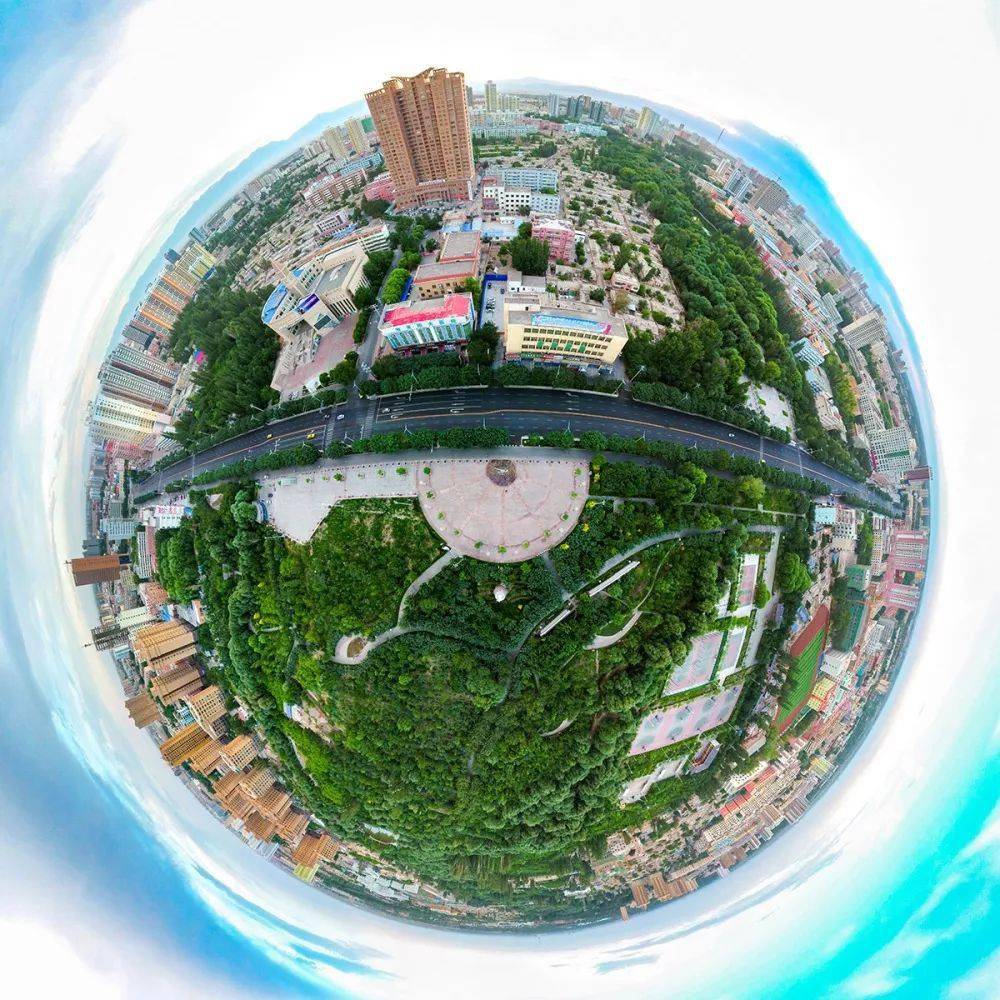 鸟瞰哈密河湿地公园全景鸟瞰哈密河湿地公园全景哈密河湿地是西北内陆