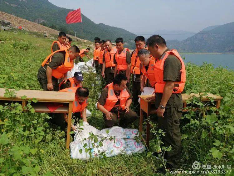 大片来袭卫辉防汛抢险应急实战演练掠影