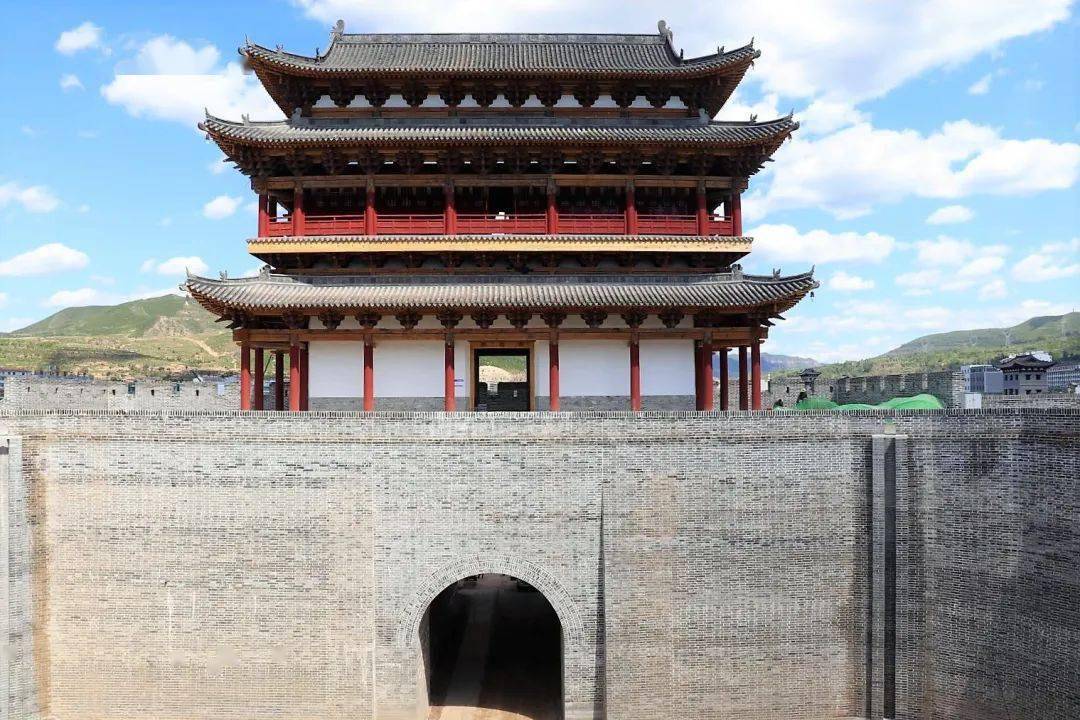 儒雅岢岚,再展古韵,五建集团岢岚古城文旅ppp项目迎来观摩团_城墙