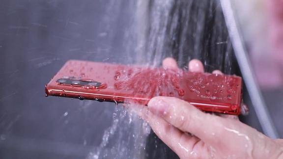 华为p30proip68级防水实测