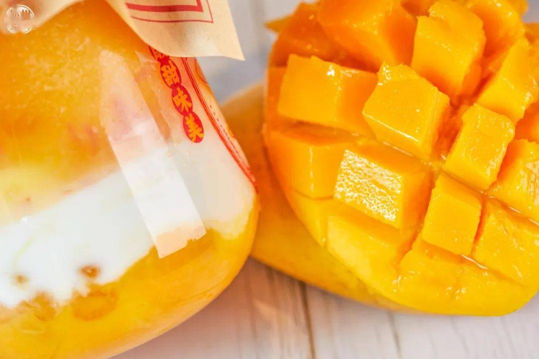 喜茶芒芒甘露藏酸奶戳出8090旧时光