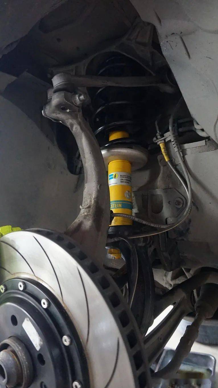 bilstein避震:奥迪s4加强悬挂操控案例!