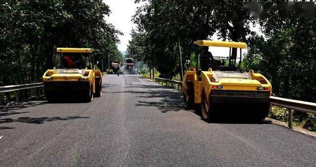 据介绍,胶海线大中修工程南外环段和南崔路立交桥