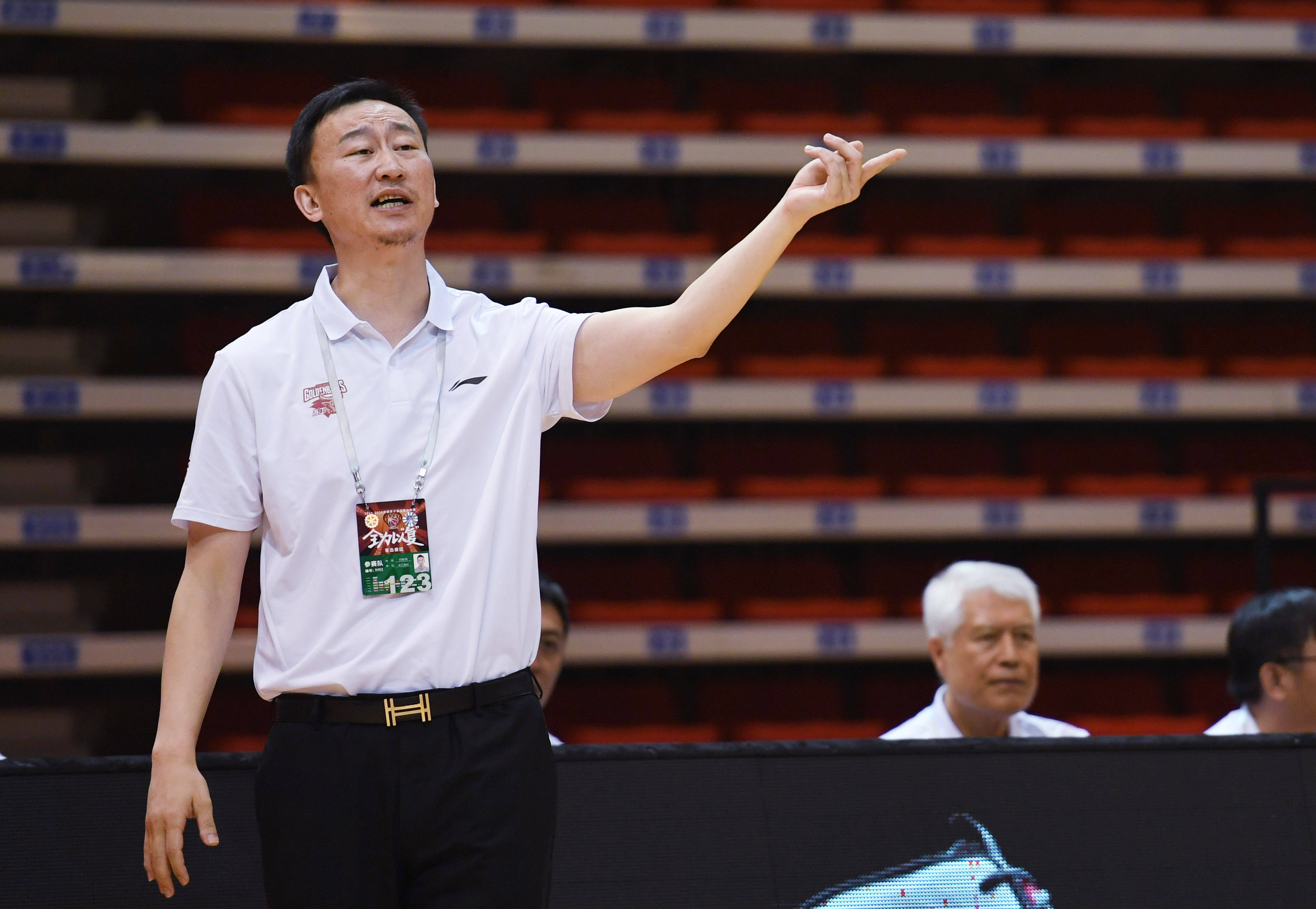 篮球——cba复赛第二阶段:浙江稠州银行不敌深圳马可波罗