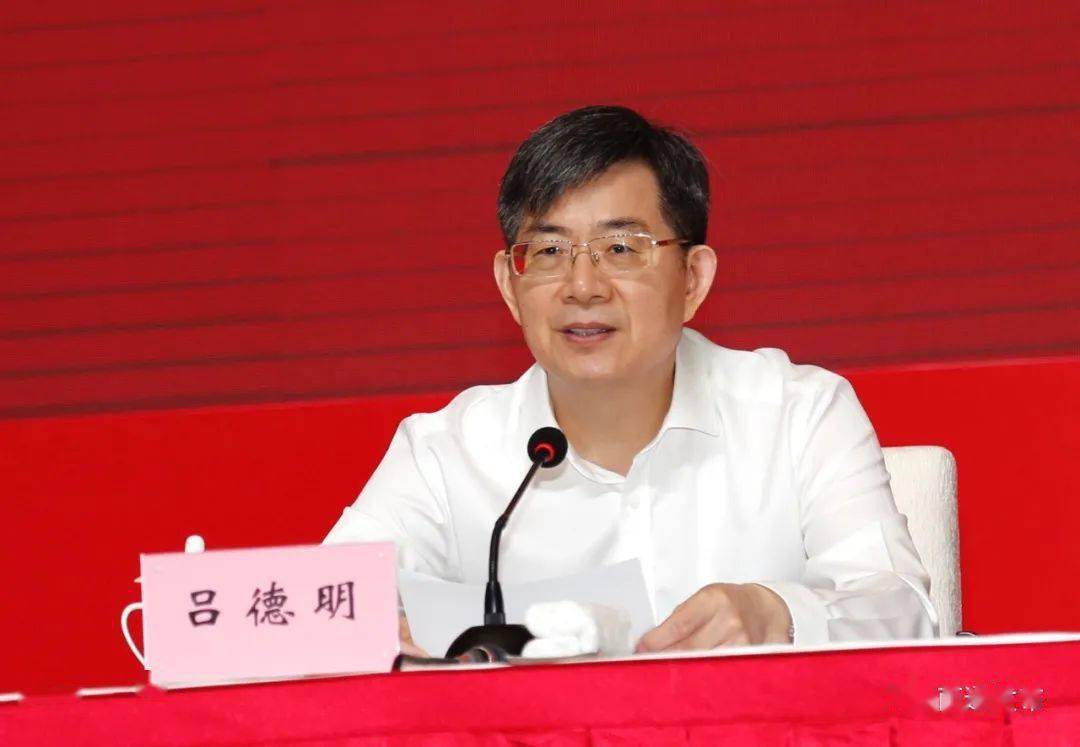 今天,崇川区海门区揭牌!