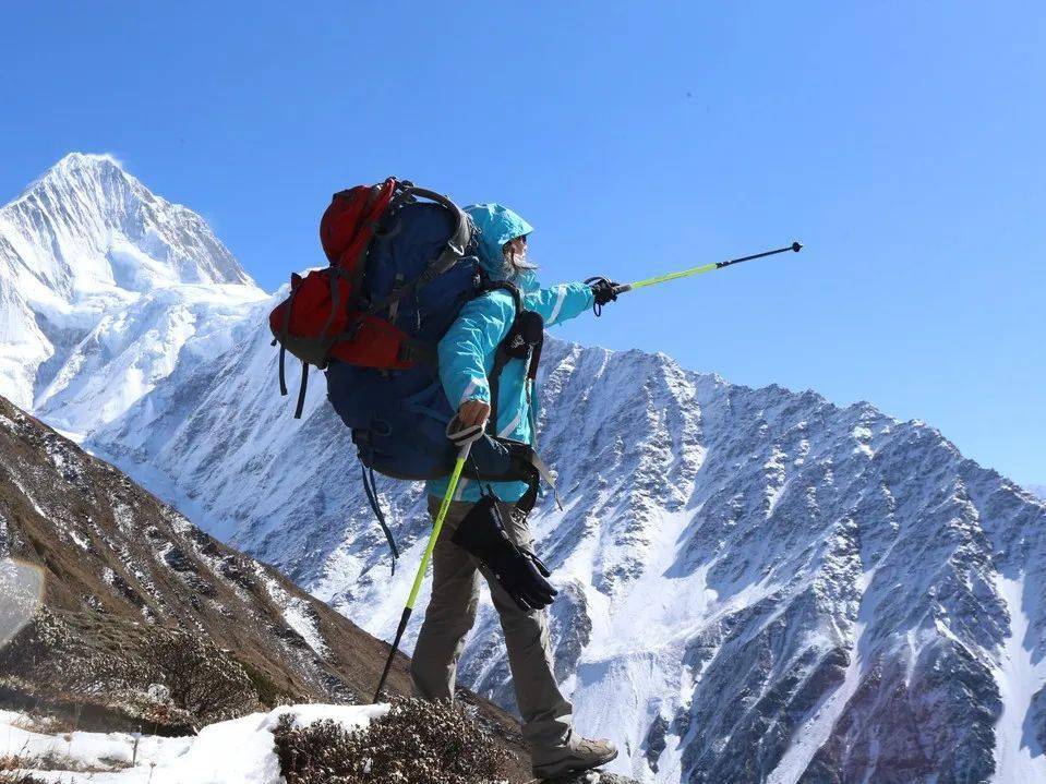 【技術型雪山攀登】登上那瑪峰 遠瞻蜀山之王-貢嘎_成都