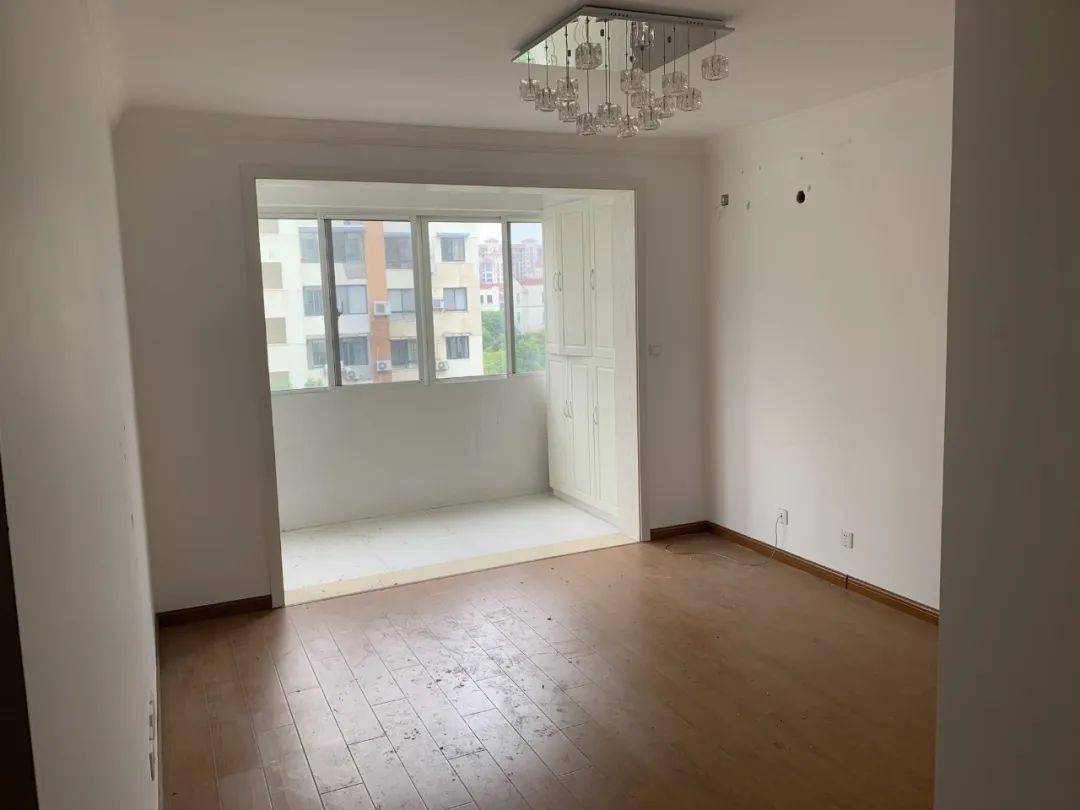 法拍房下周开拍松江佘山古楼公路两室两厅