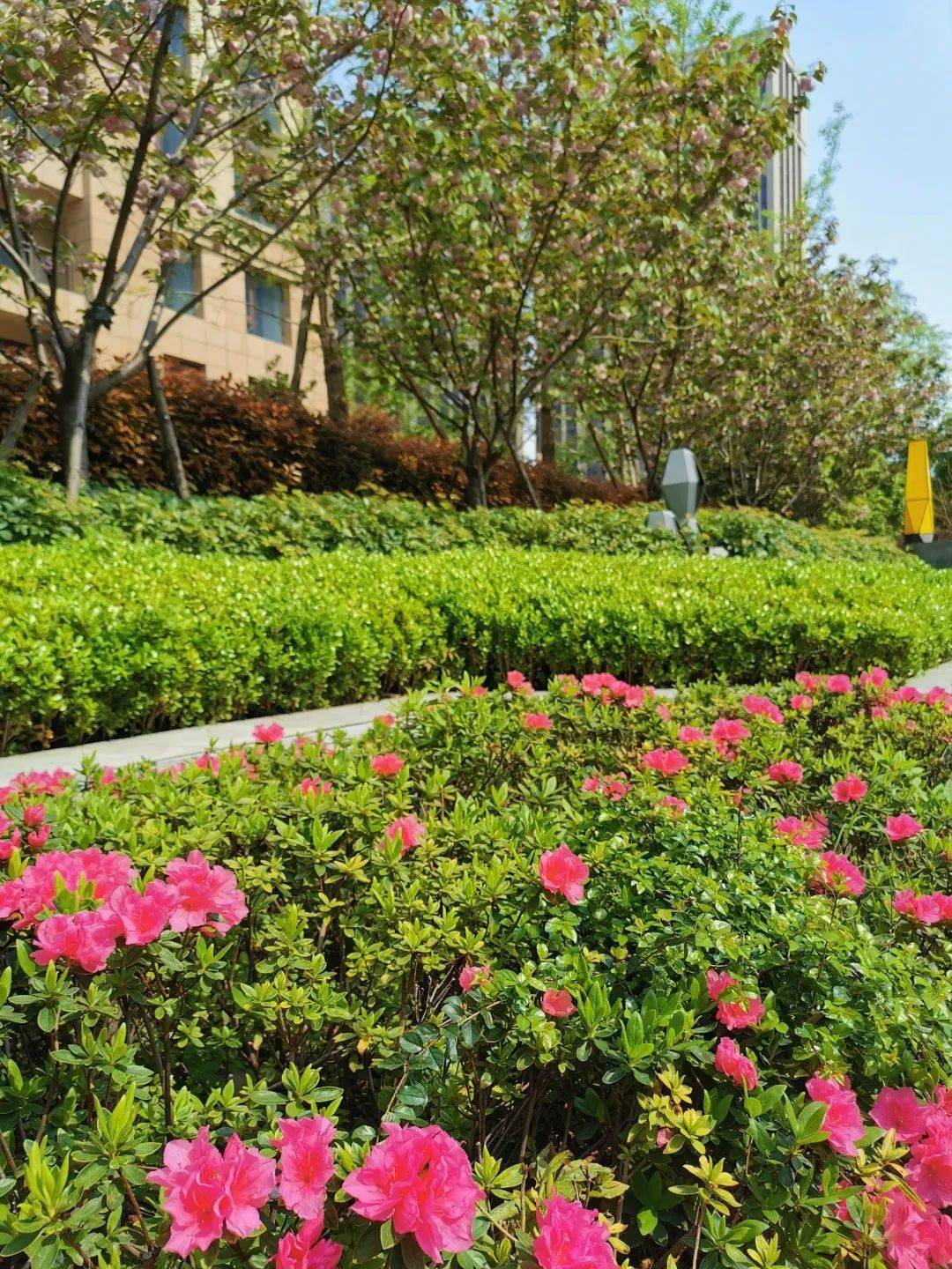 成就美好生活愿景复地新港城获评2019武汉市园林式小区称号