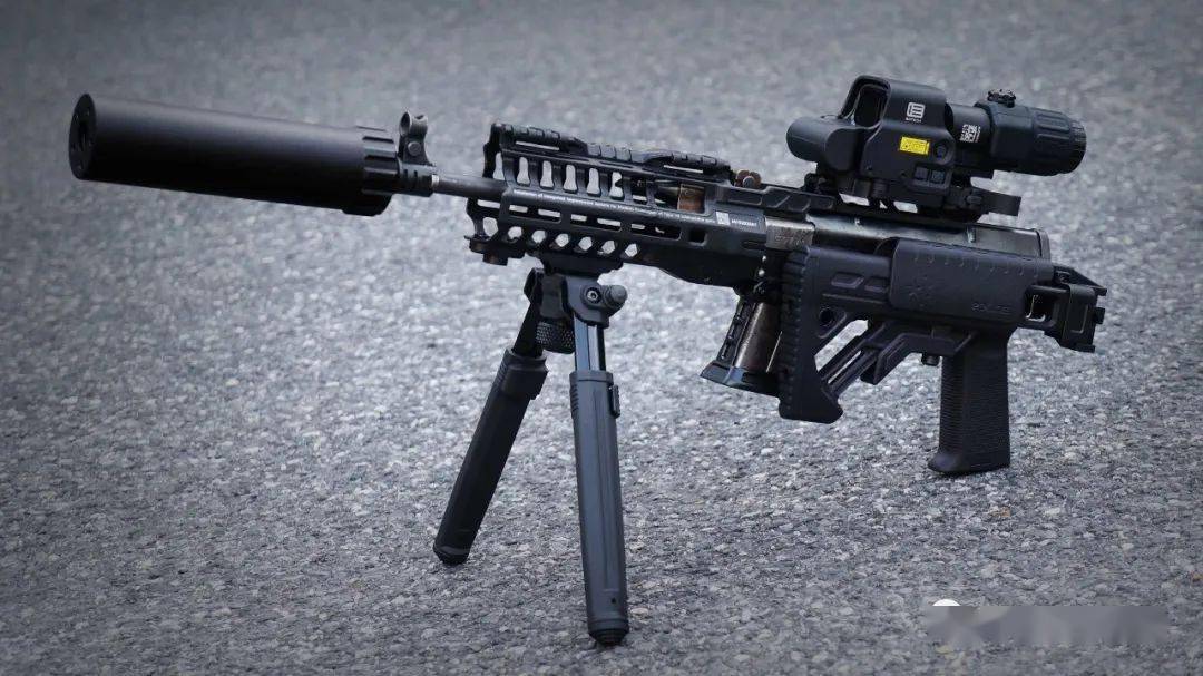 甲胄79战术导轨承影系统发布