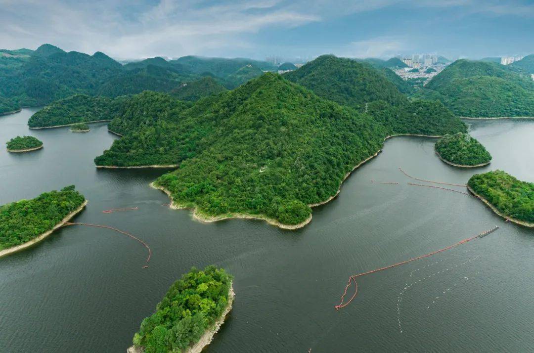 【图集】仲夏时节 阿哈水库湖光山色美如画