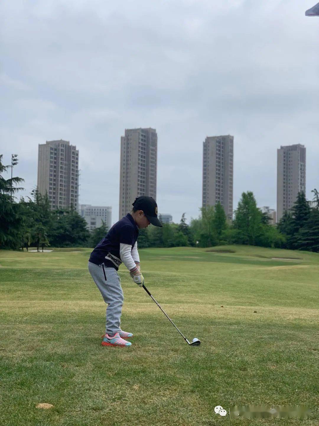 联谊赛"活动,于2020年8月11日(周二)上午9:30在上海大都会高尔夫举行