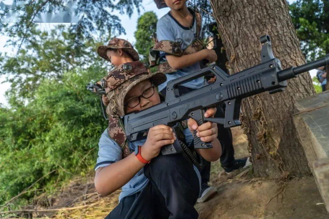 真人cs对抗交警铁骑表演泰州市凤城雏鹰少年警校风采展示三