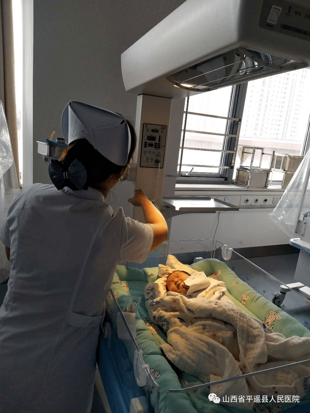 快来看看第一个无陪宝宝的"住院感受"!_患儿