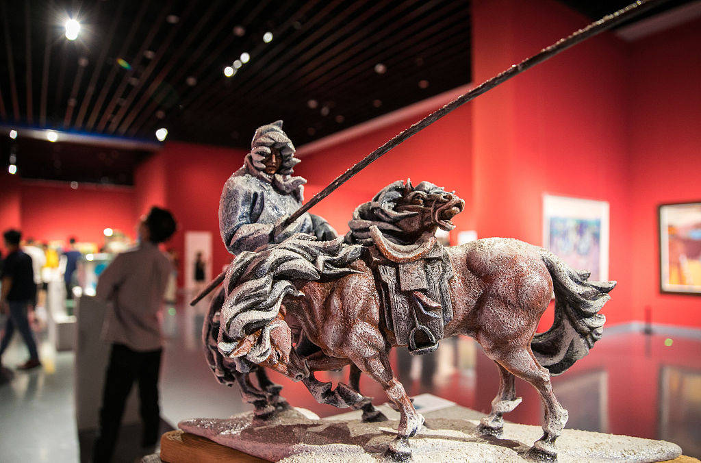 呼和浩特内蒙古弘扬蒙古马精神主题雕塑作品展开展