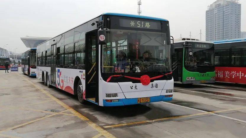 福州公交传说1.0:漂移溅火光,55站坐开花