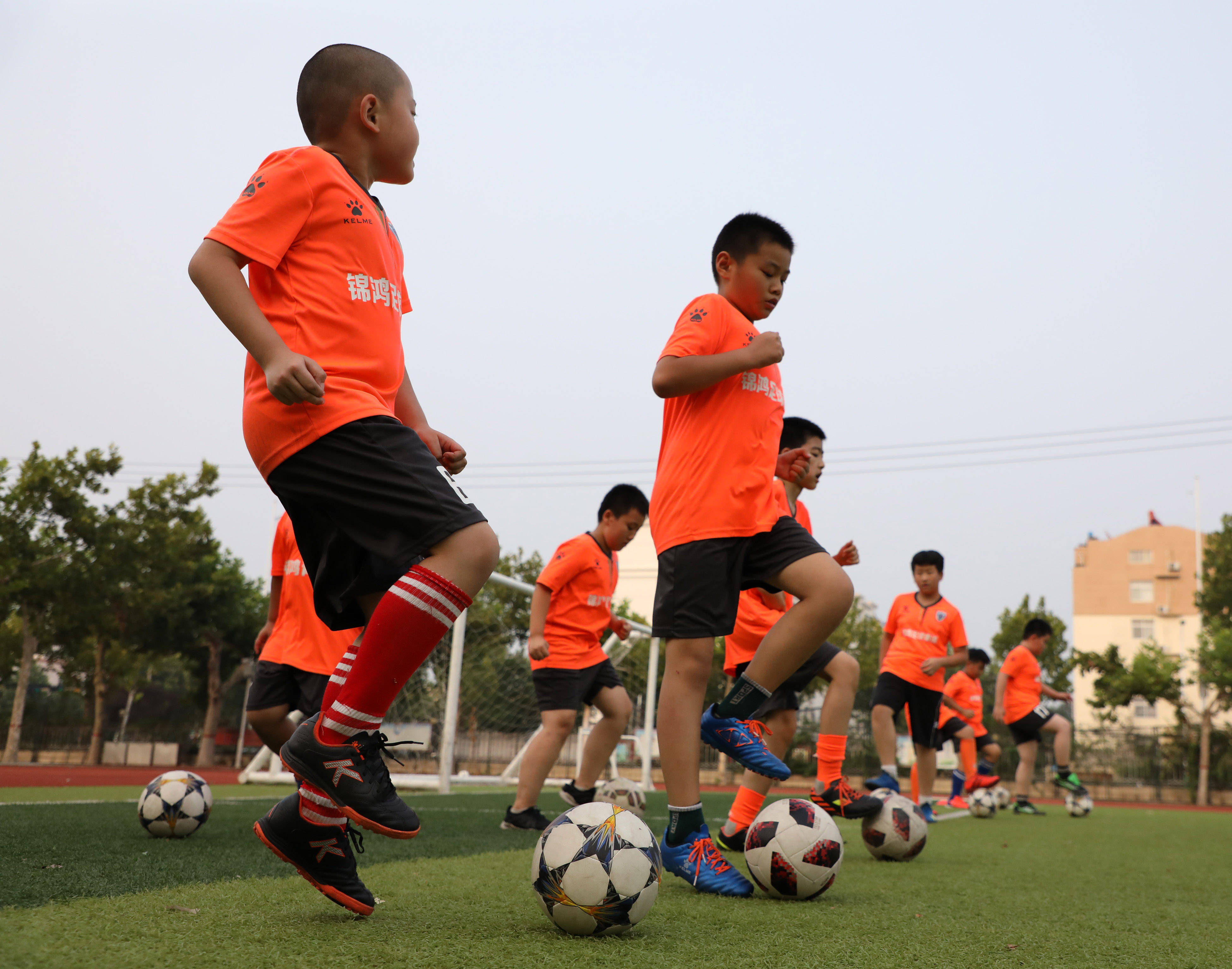 小球员暑期训练忙