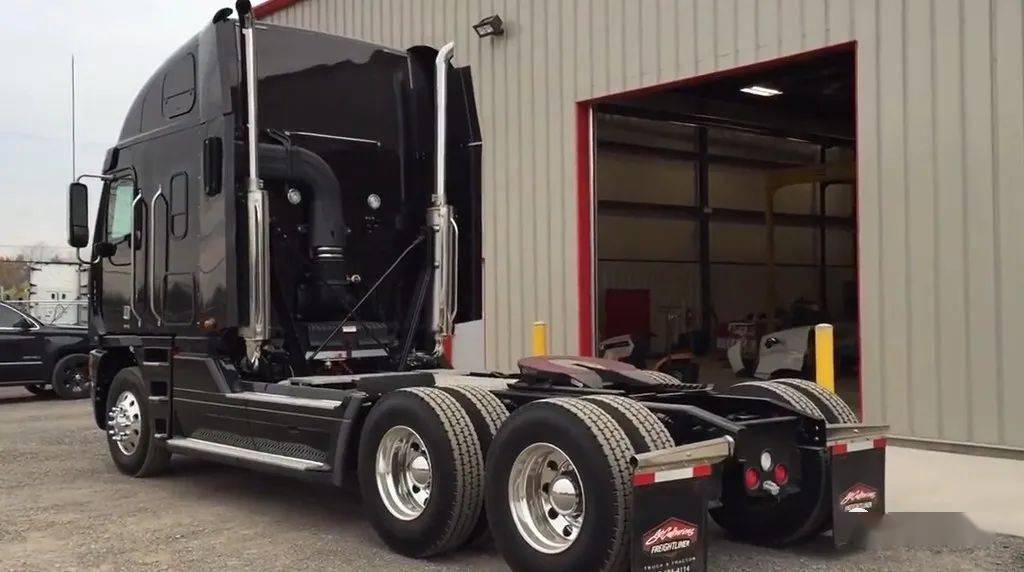 狂派惊破天的原型福莱纳阿格西64美式大平头了解下